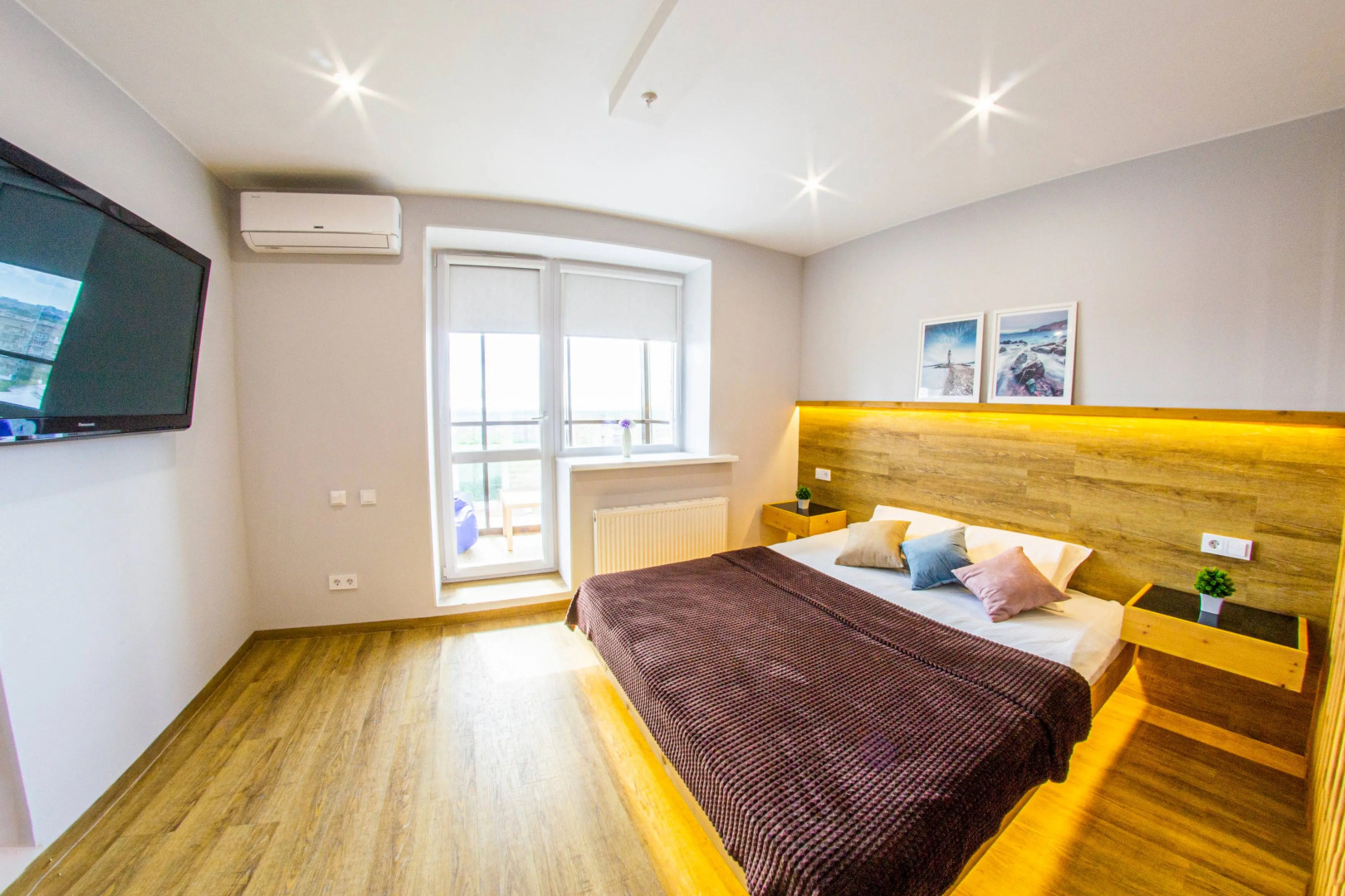 Апартаменты с Панорамным Балконом 1122