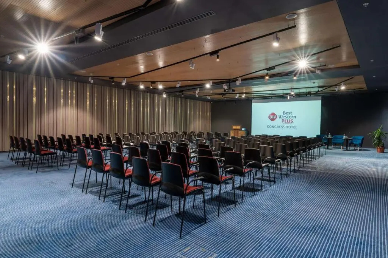 Отель Best Western Plus Congress Hotel