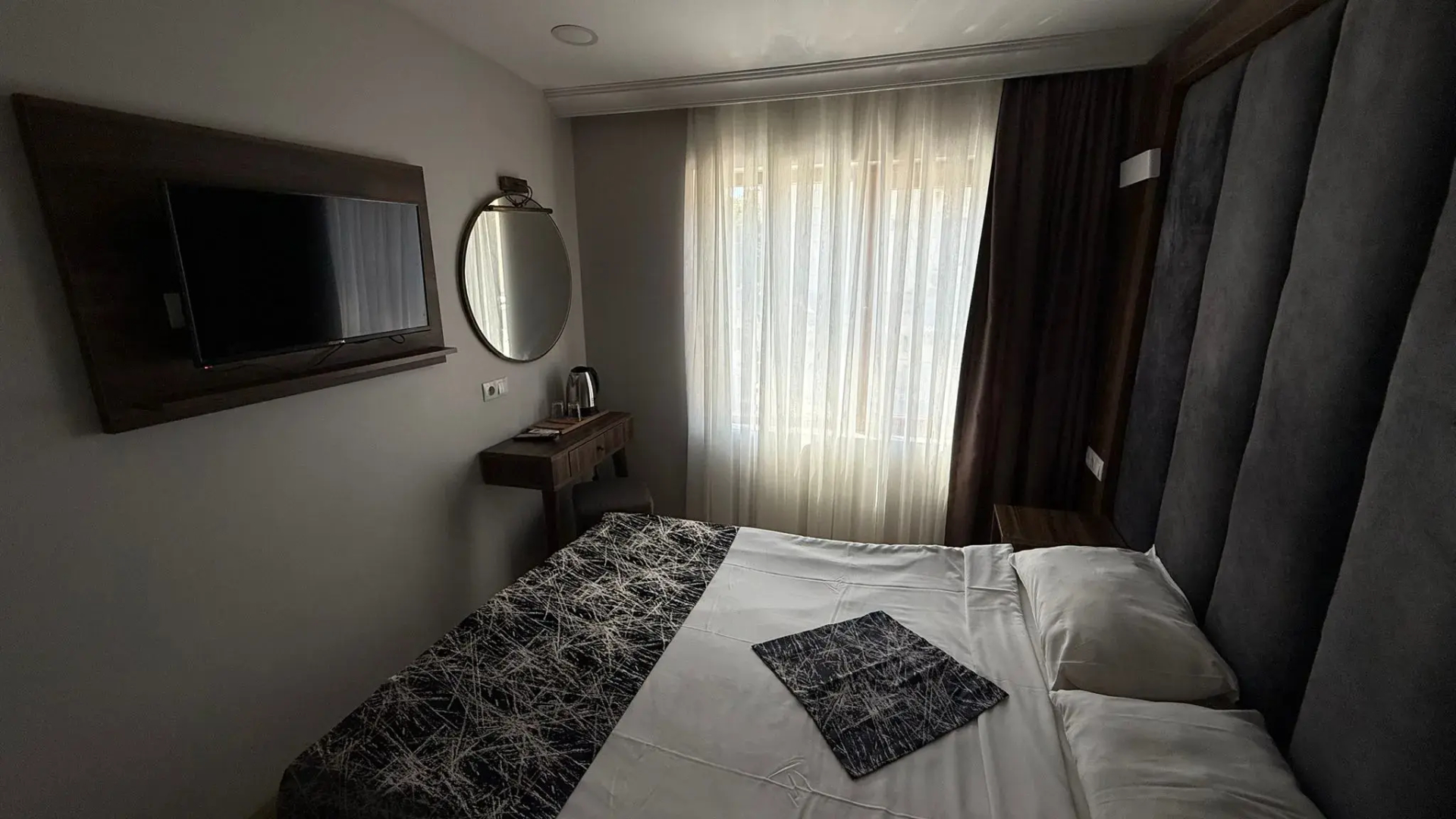 Отель Han Suite