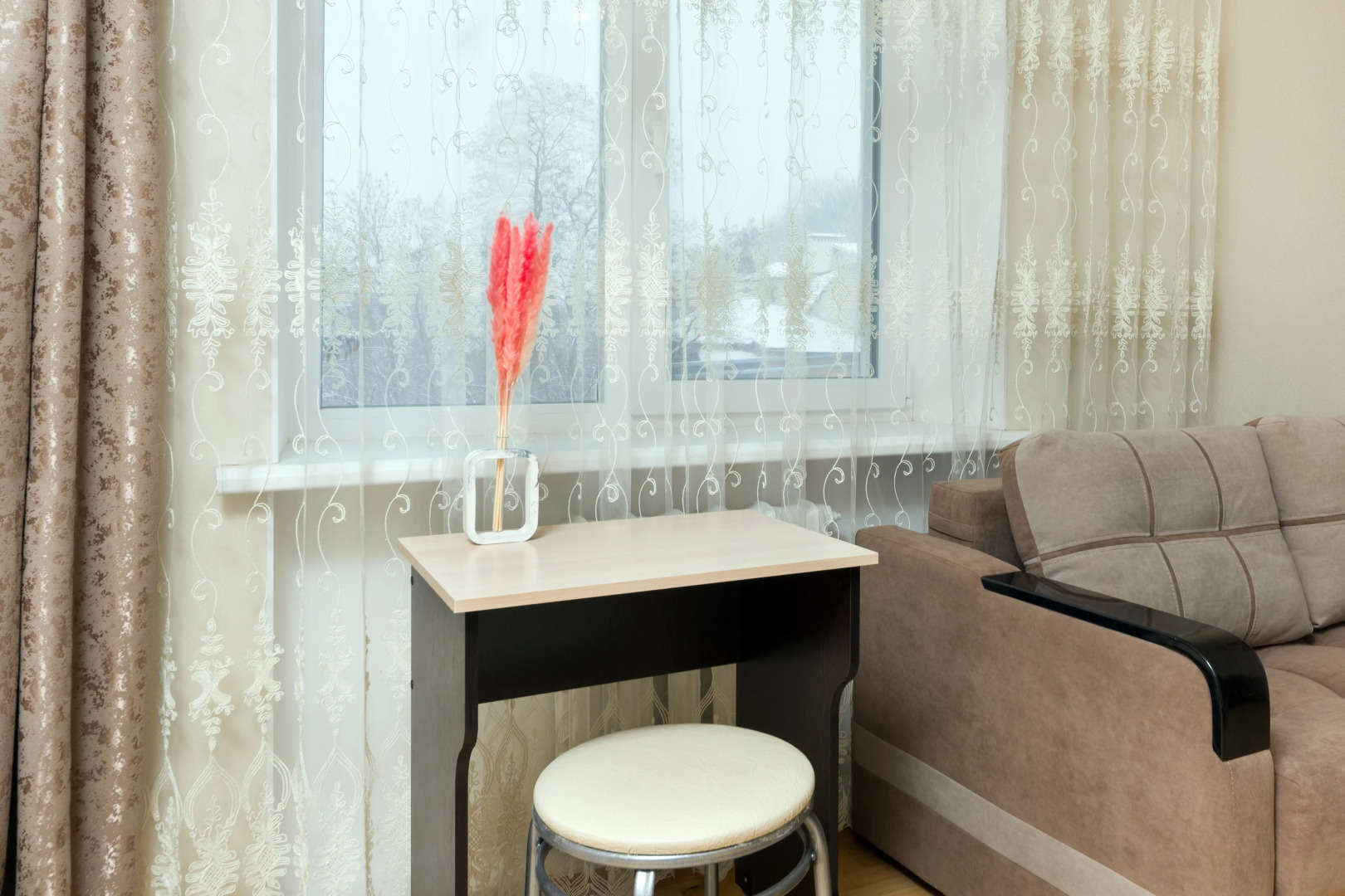 Квартира Двухкомнатная на Тельмана 5