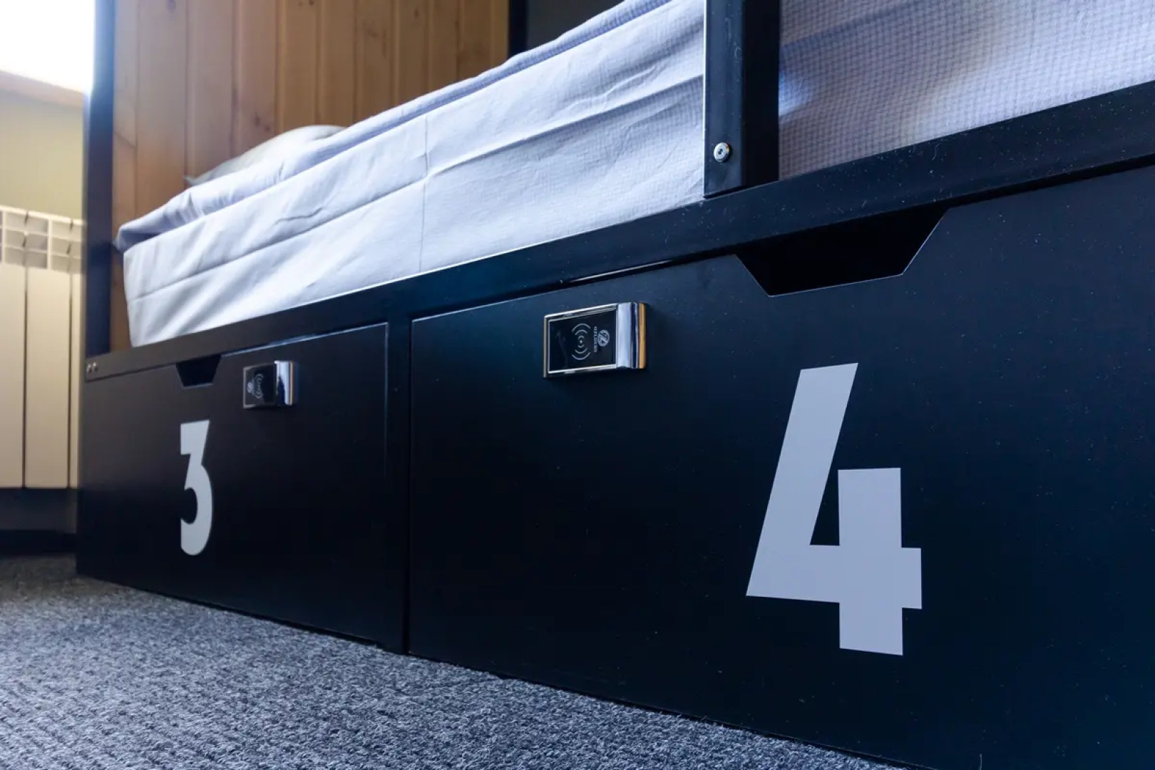 Хостел Аполло