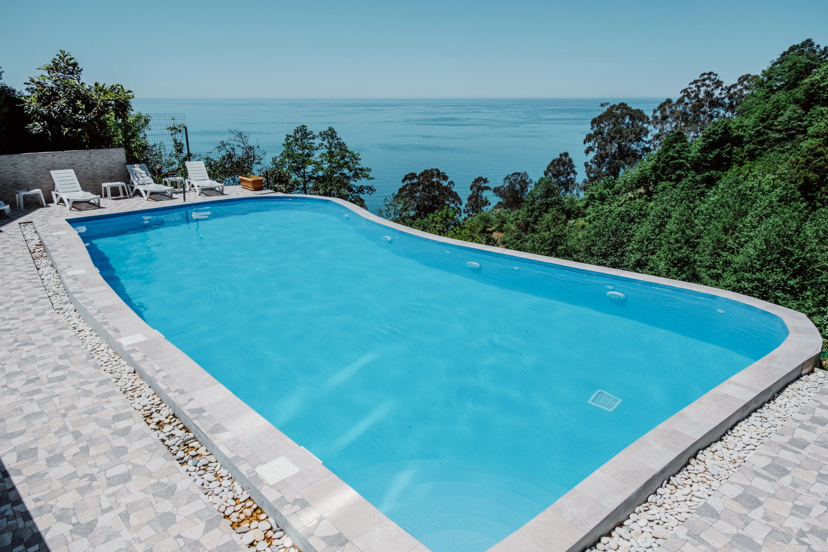 Отель Hills Kvariati