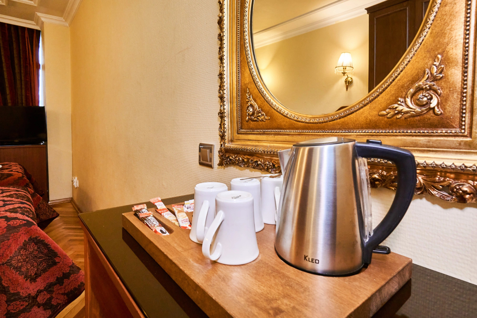 Отель Amber Hotel Istanbul
