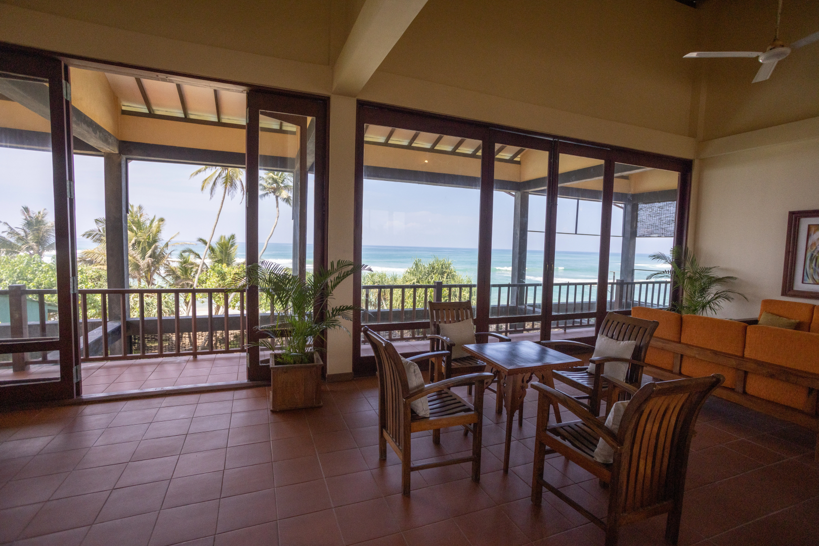 Вилла South Point Ocean 8 bedroom beach front