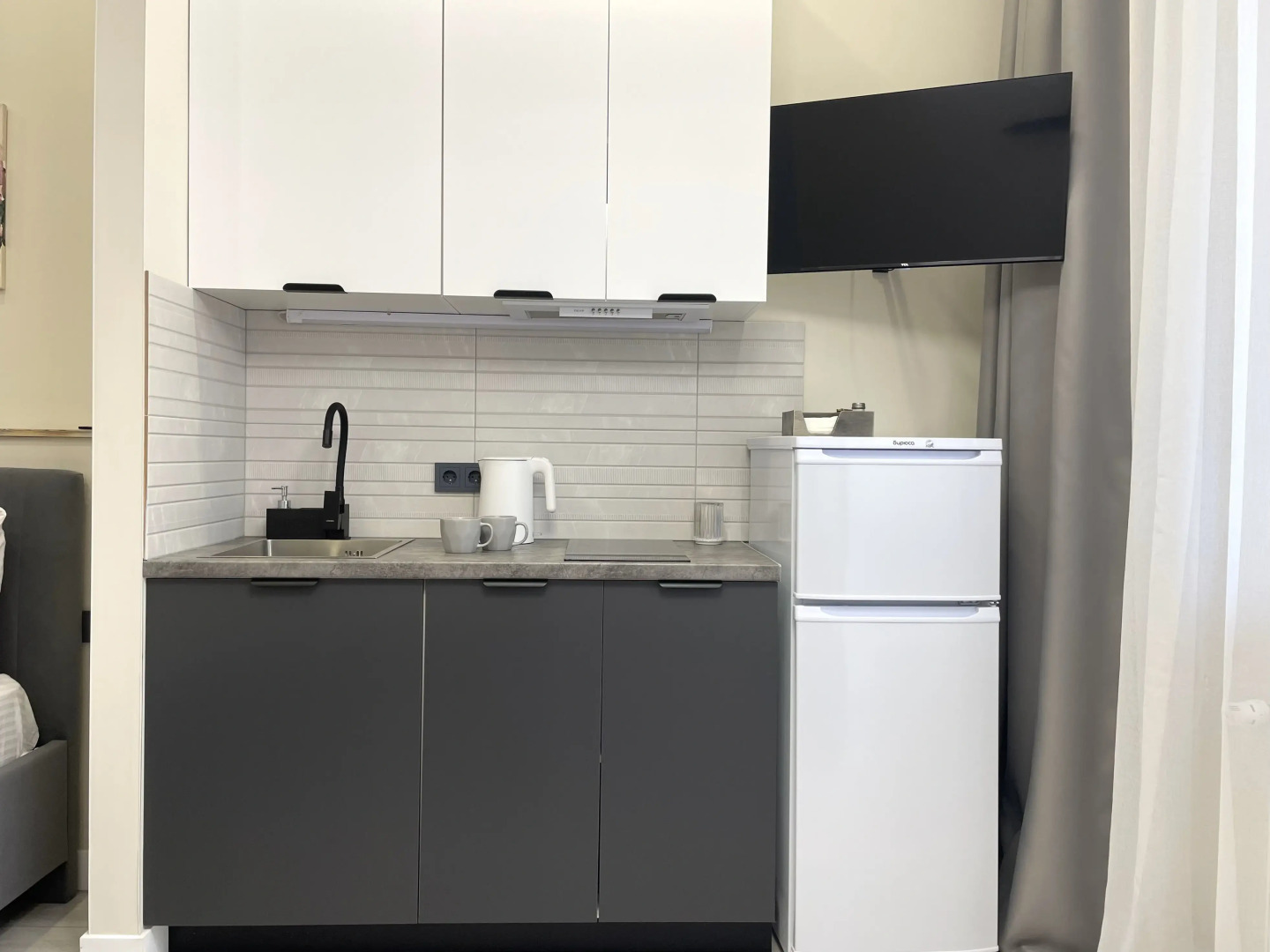 Апартаменты Яркая Атмосфера в ЖК Самолет