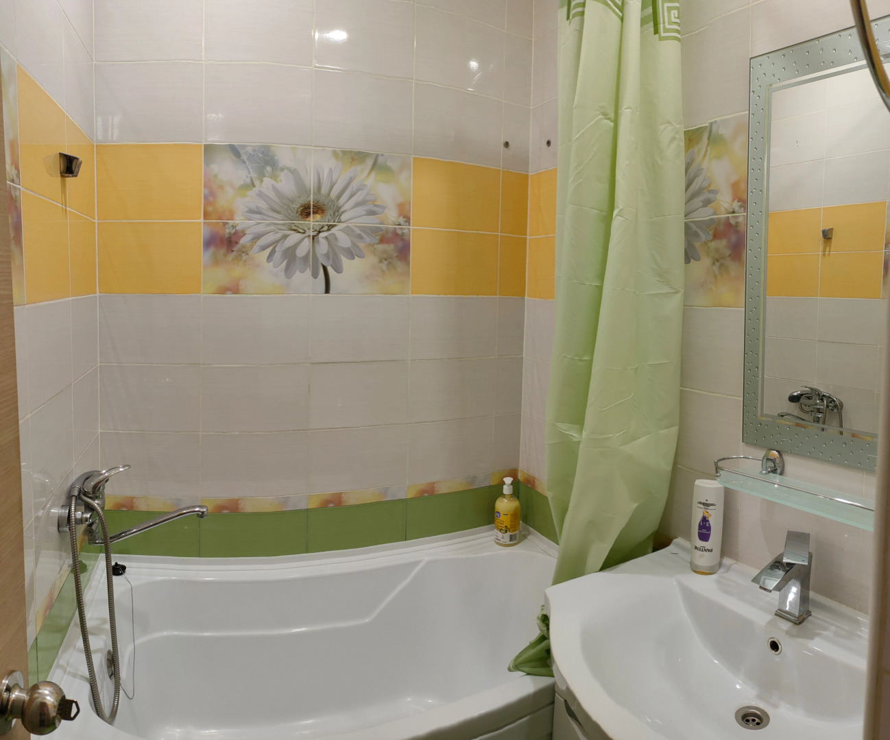 Квартира Двухкомнатная в Шикарном Районе