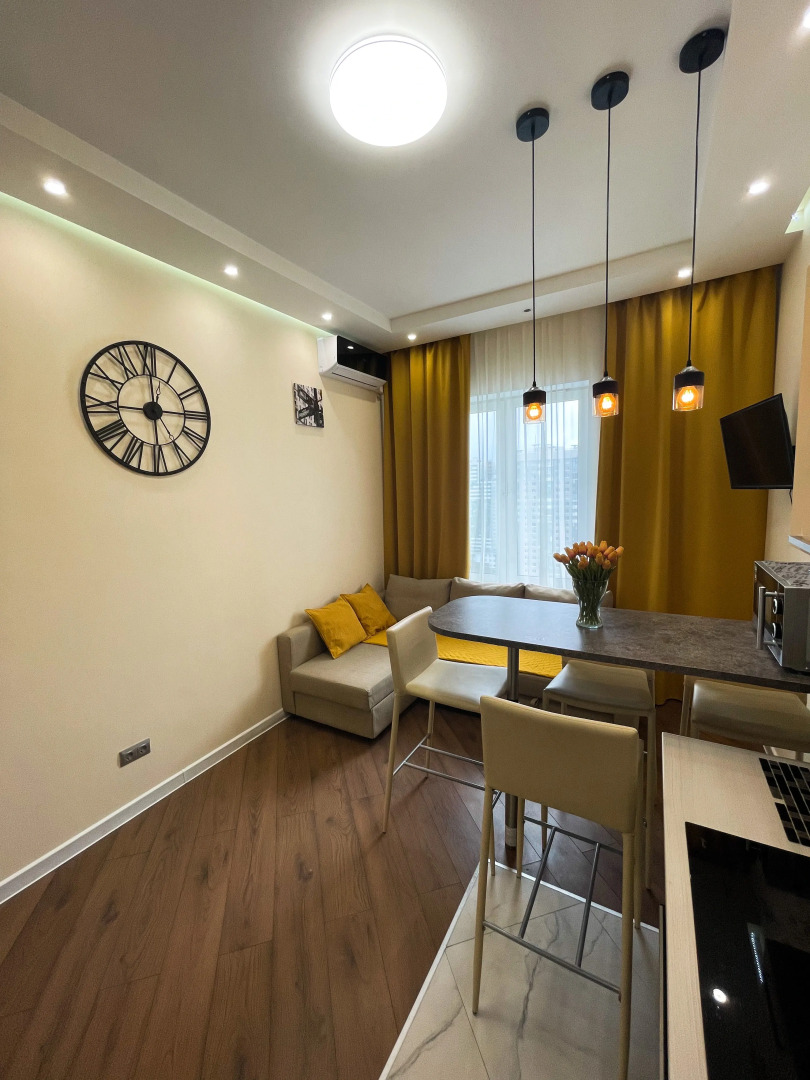 Апартаменты на Космонавтов 17