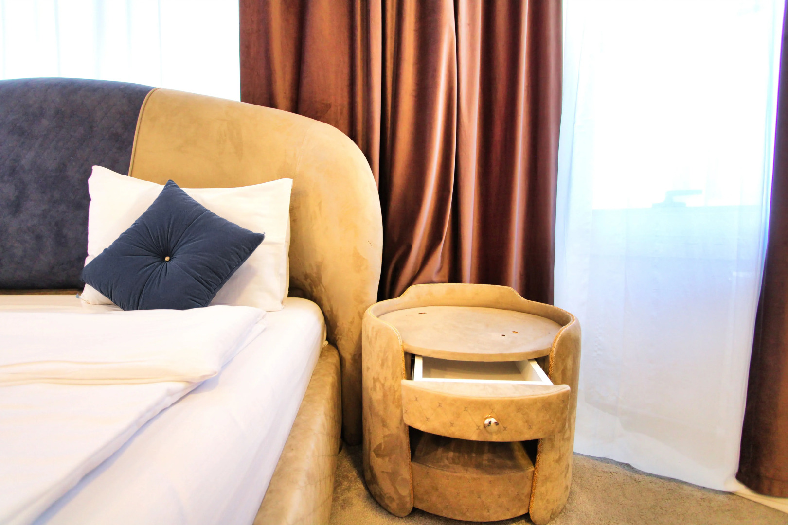 Отель Sunday Boutique