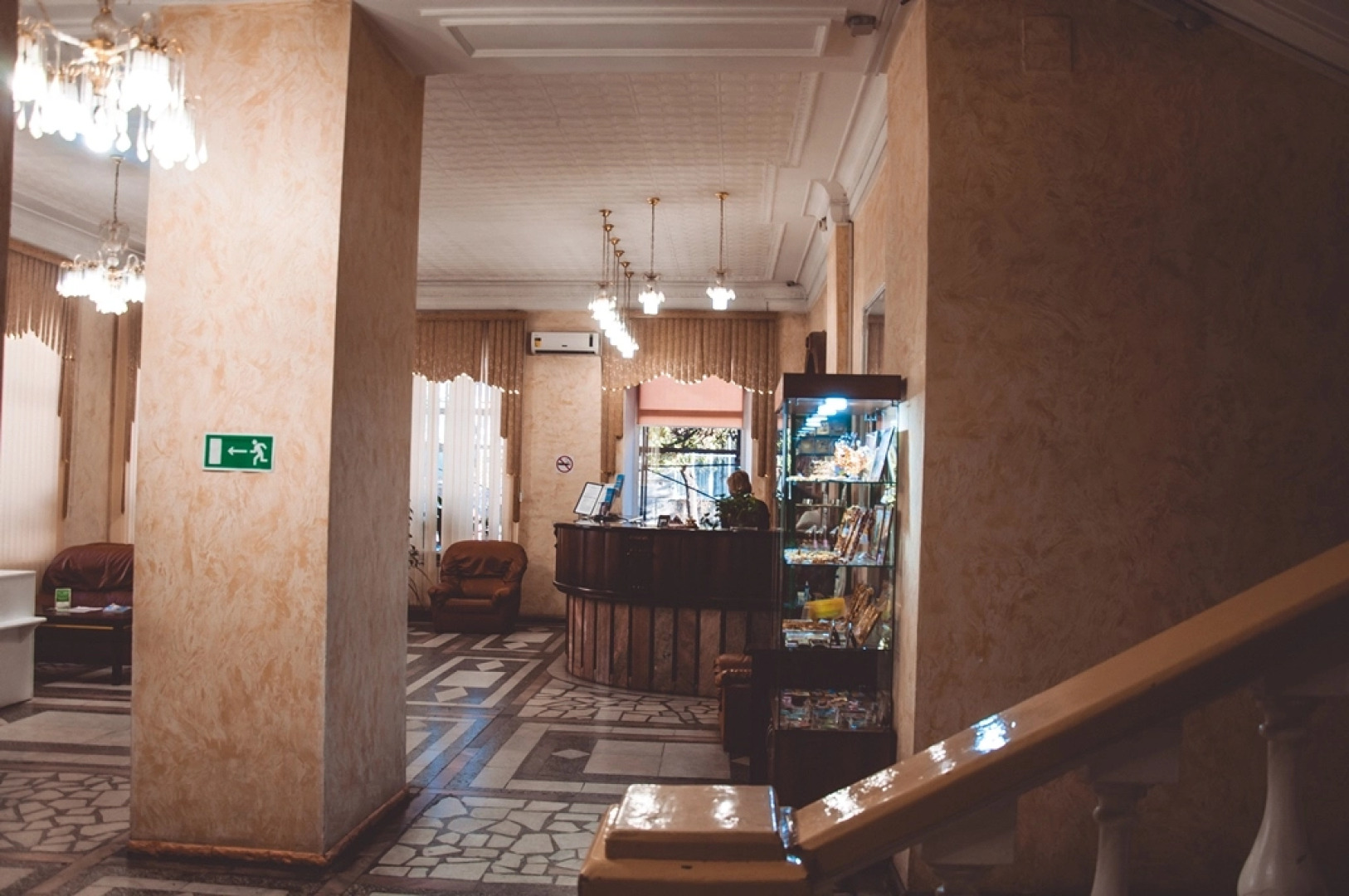 Отель Север