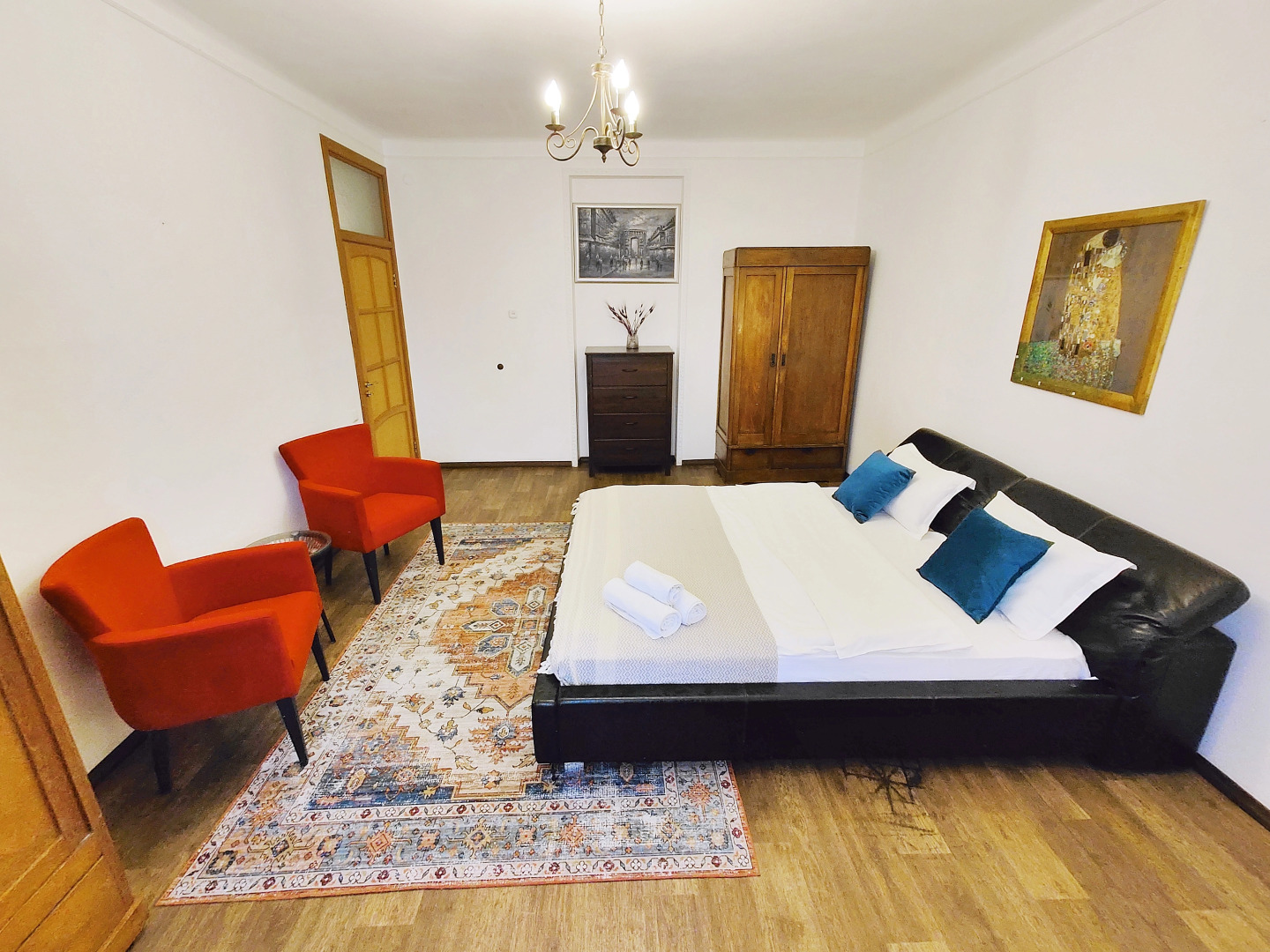 Квартира M.O.O.N Apartments  - Tole bi 45 Center