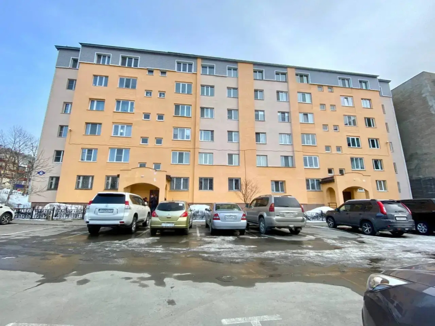 Апартаменты Двухкомнатная около Горного воздуха