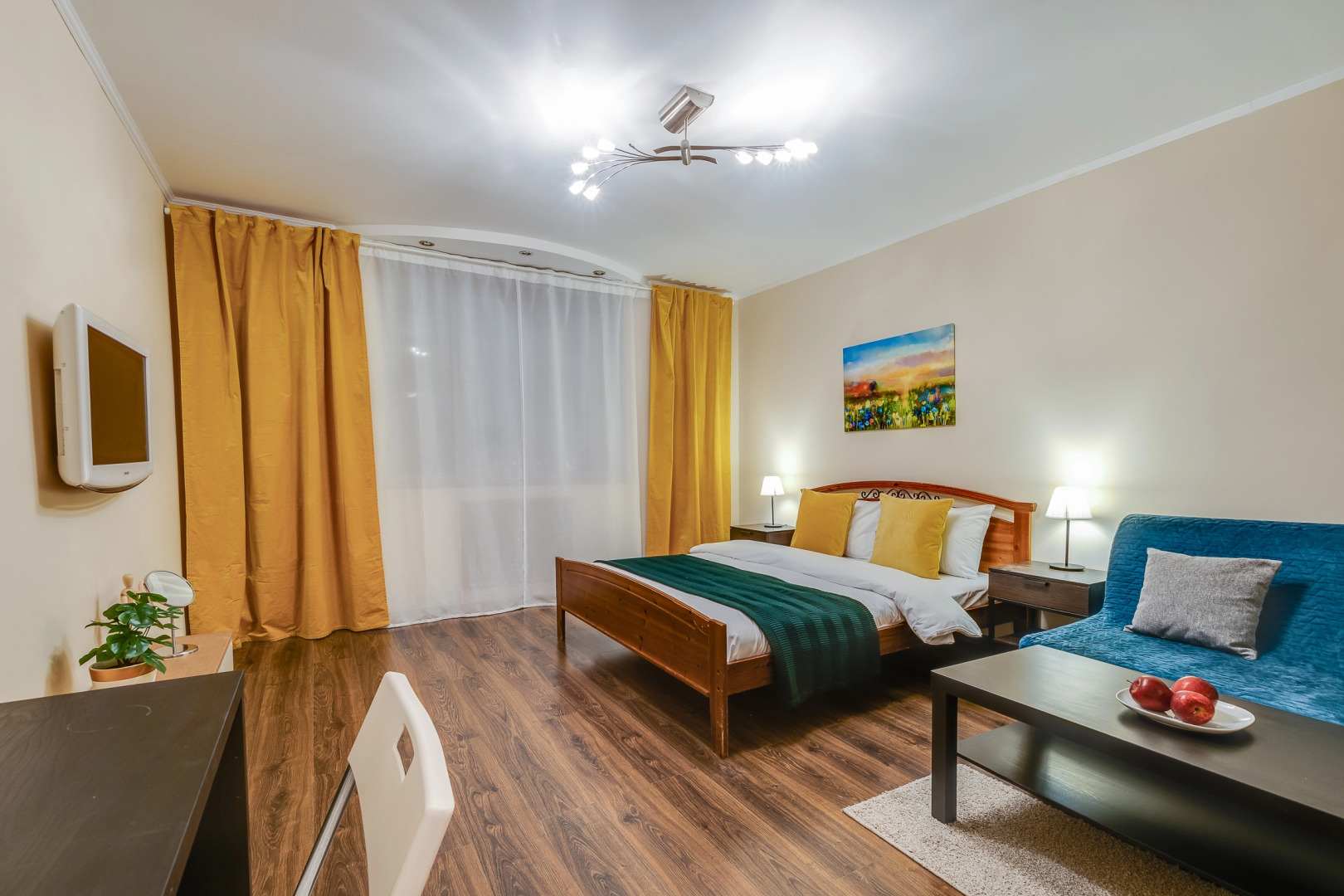 Апартаменты на Богатырском 51/1