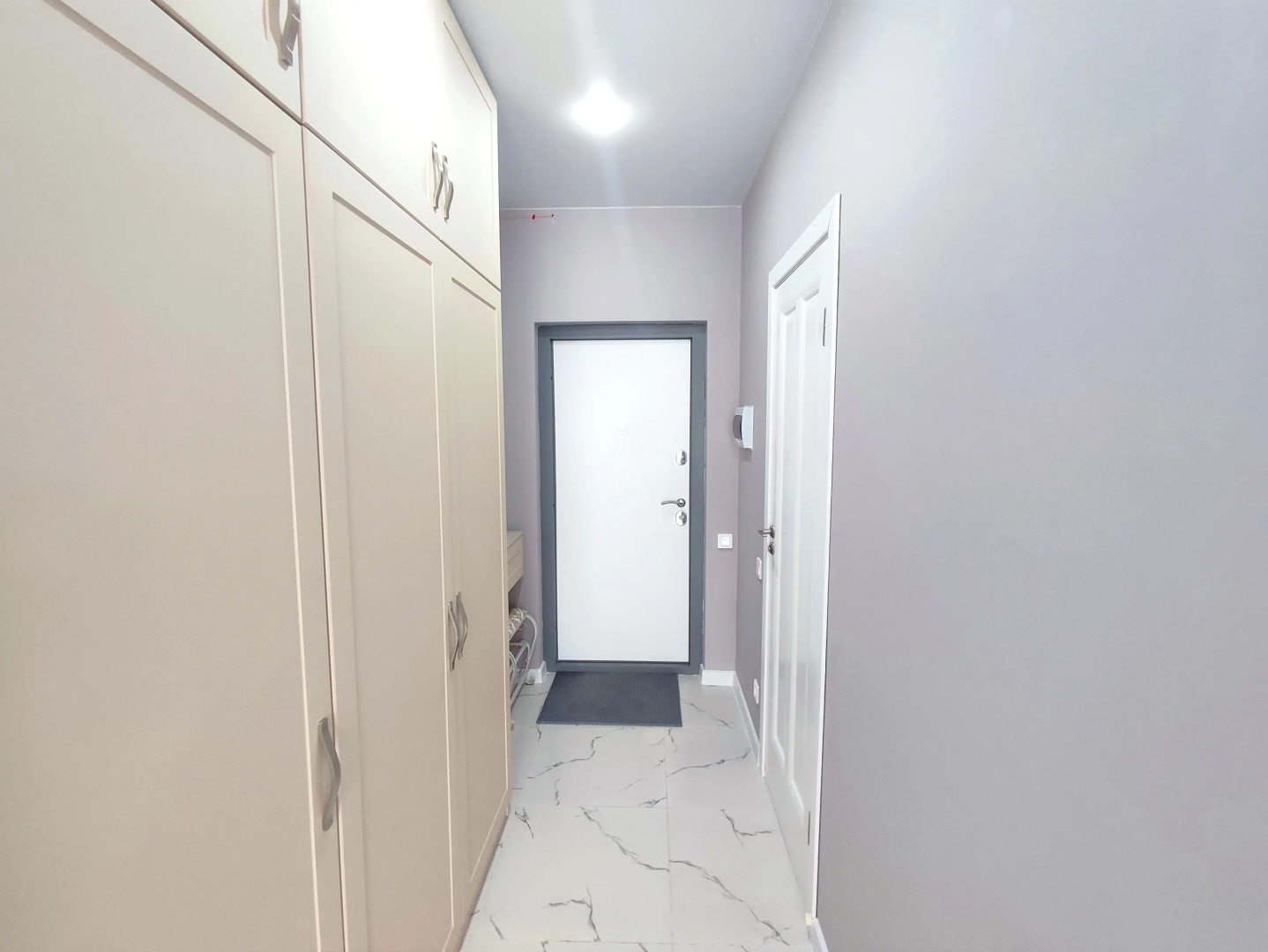 Квартира Enigma Apartments - Студия с панорамным видом в ЖК Аквамарин