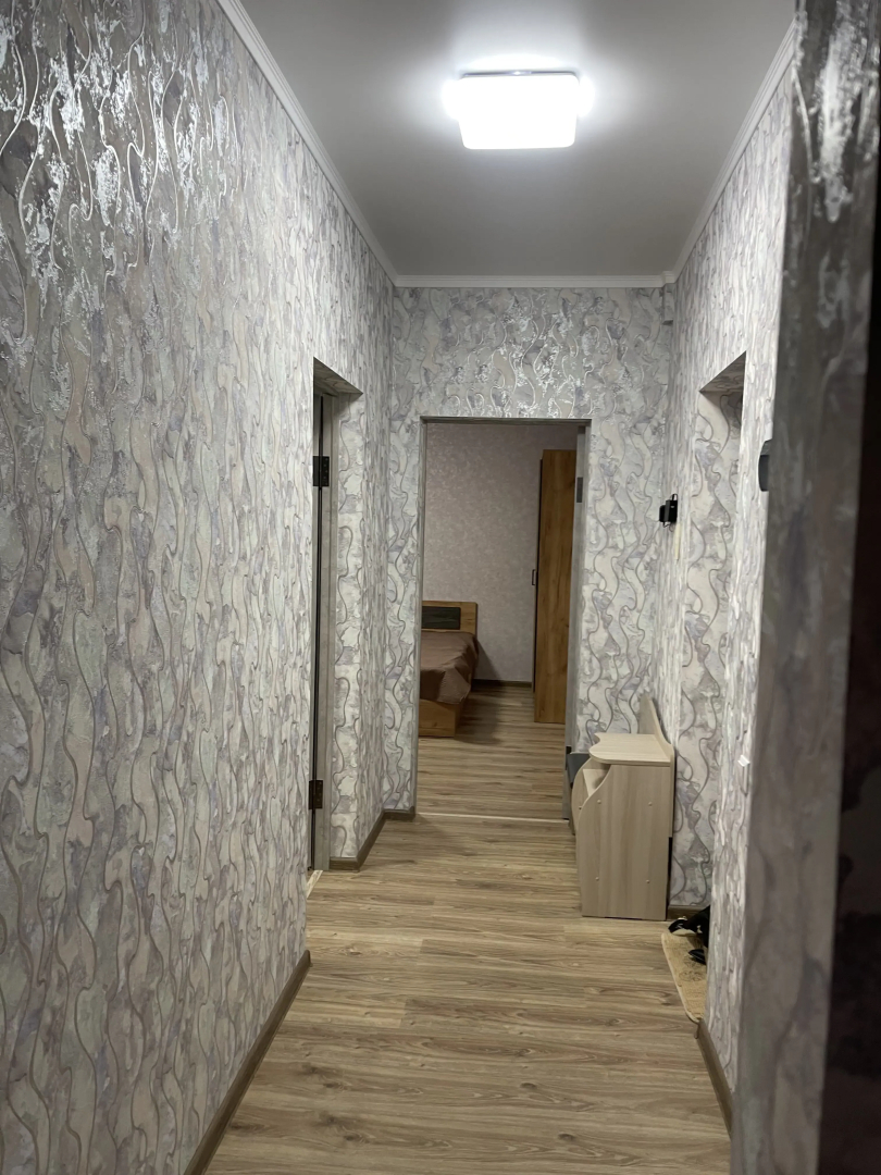 Квартира Двухкомнатная. Ворошилова 8а. 2 этаж