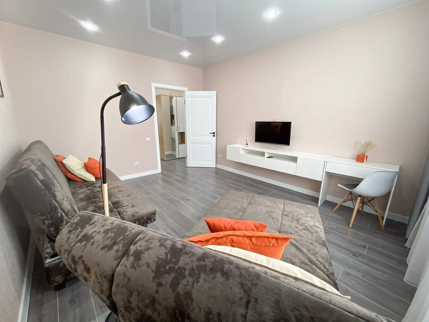 Апартаменты рядом с Александровским парком и аквапарком