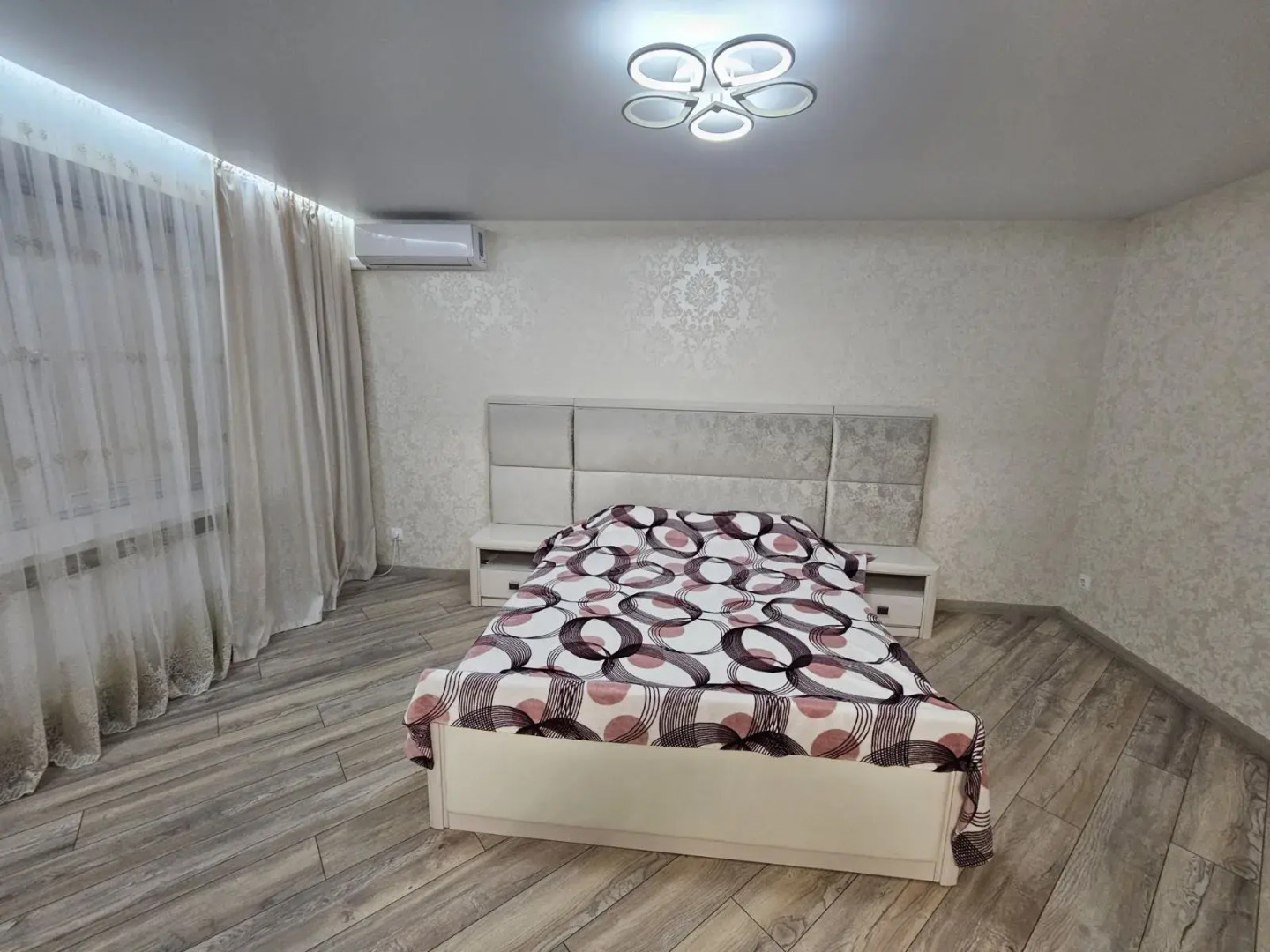 Апартаменты на Папанина 5