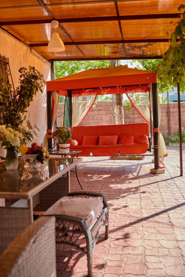 Guest house Tali on Dermanovskogo 42