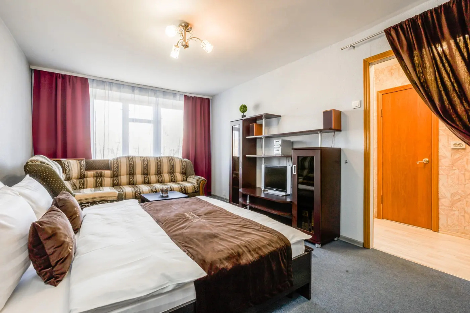 Апартаменты InnDays на Коломенской