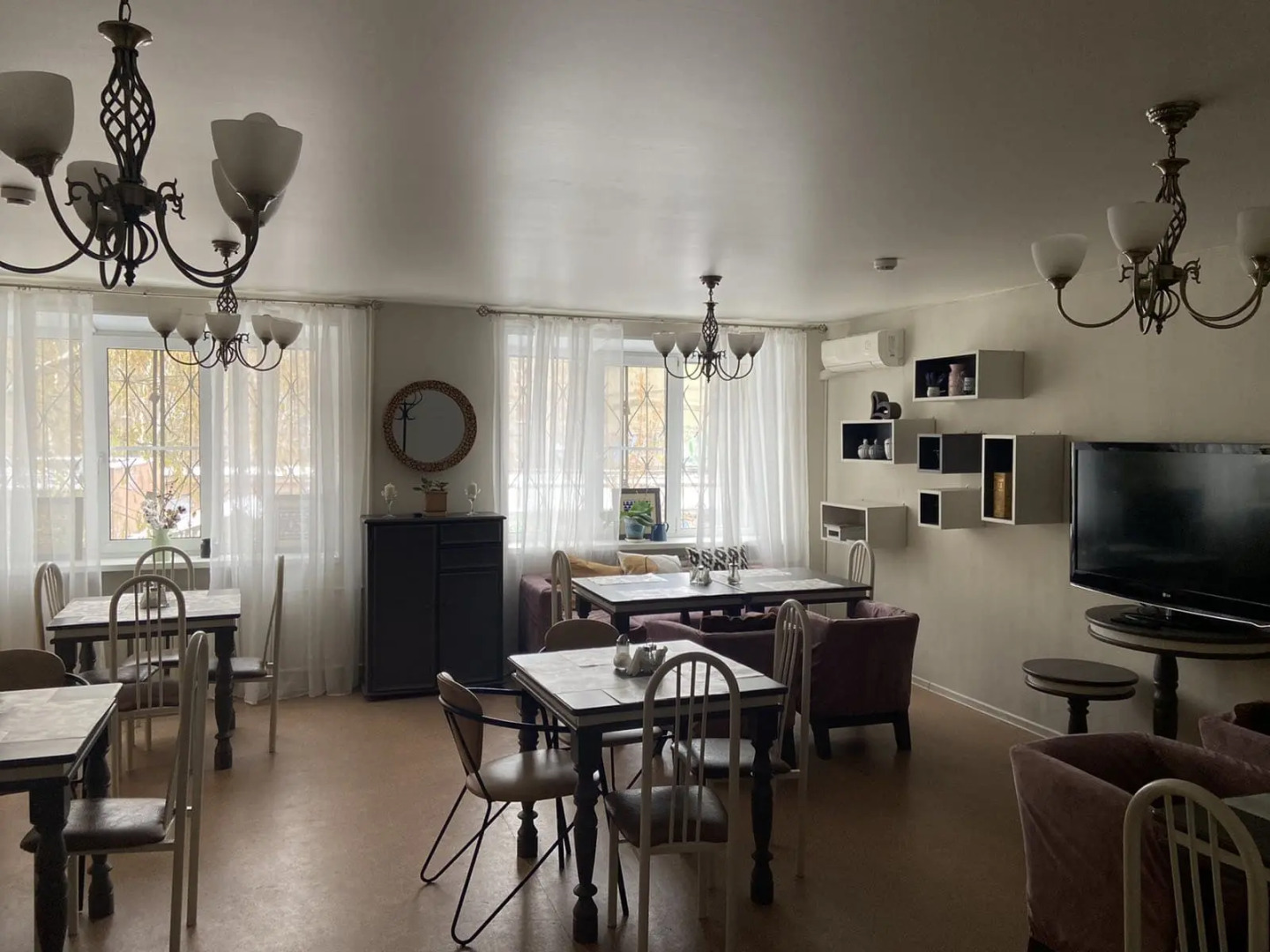 Отель Polo 74 - бывшая гостиница Астра