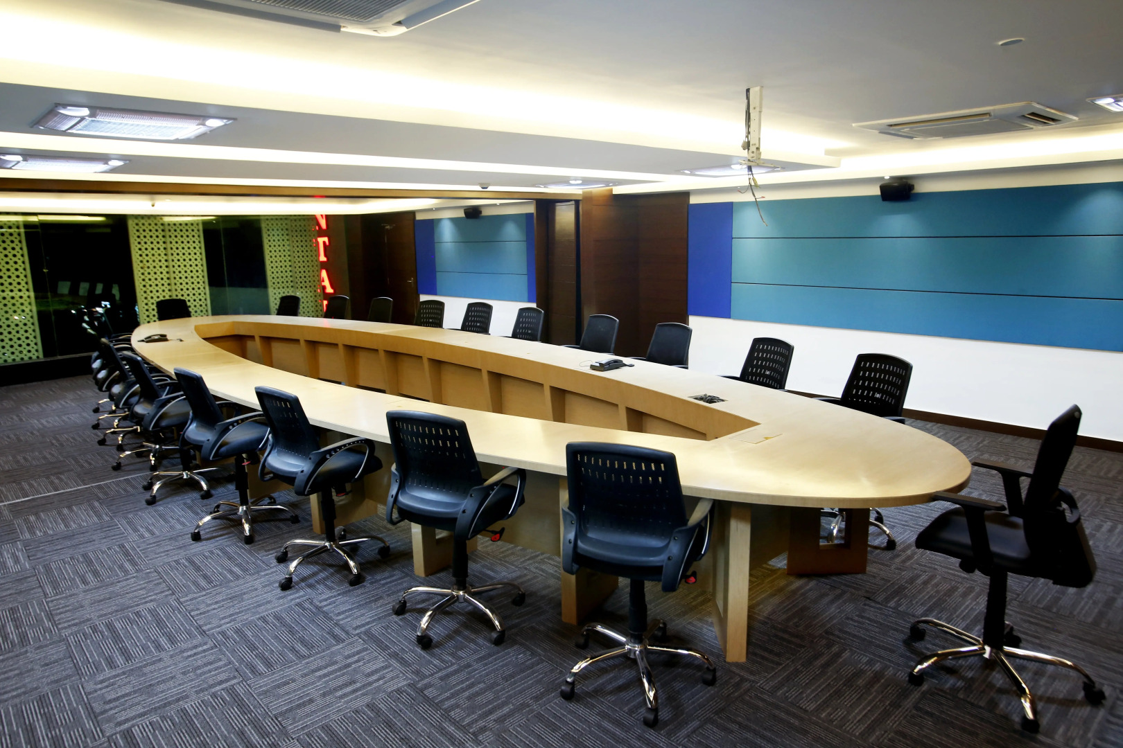 Отель Patliputra Continental