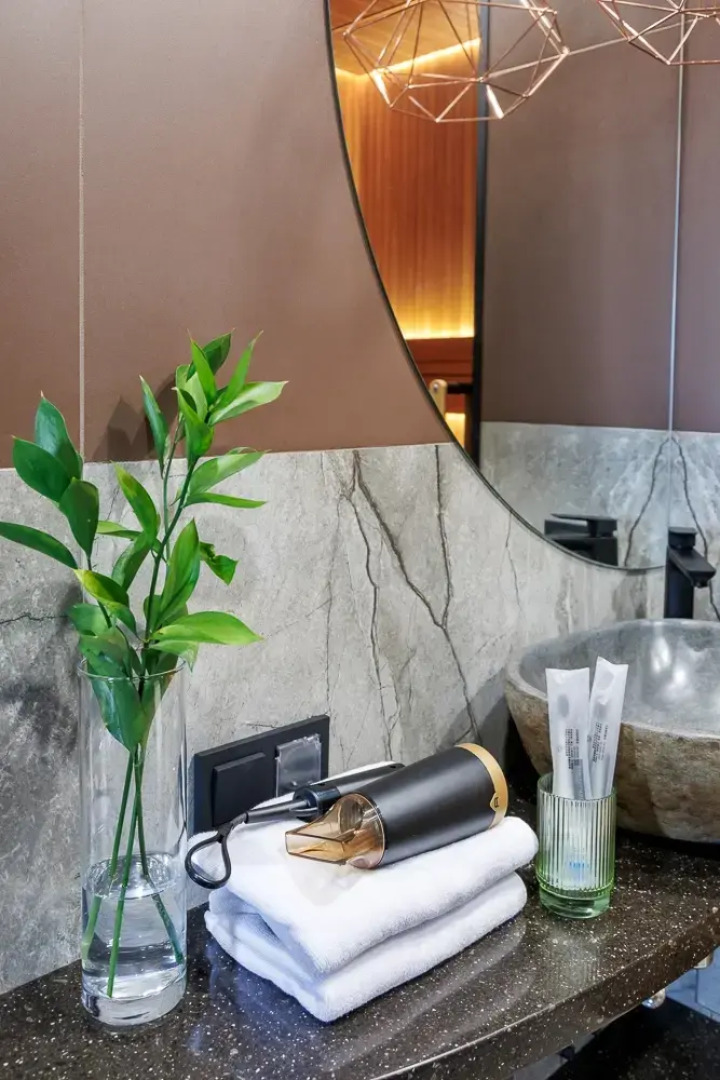 Апартаменты MORE и SPA c сауной и видом на реку