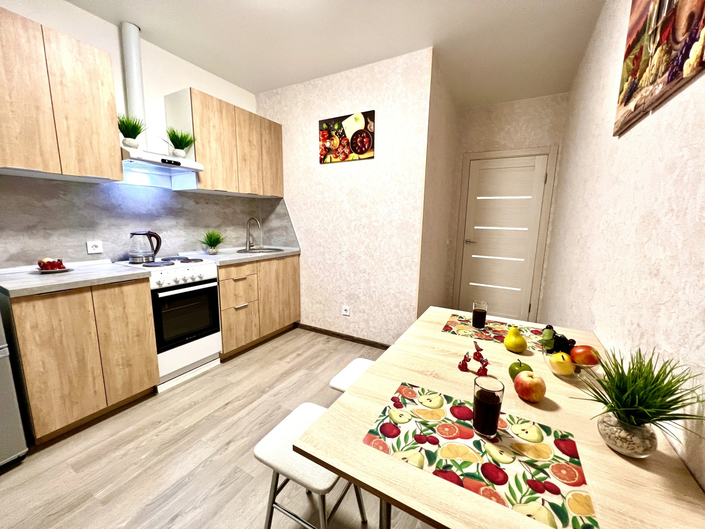 Апартаменты Уютные в ЖК Академический на 8 этаже (рядом с Парком Гагарина) пр-кт К.Маркса, 242