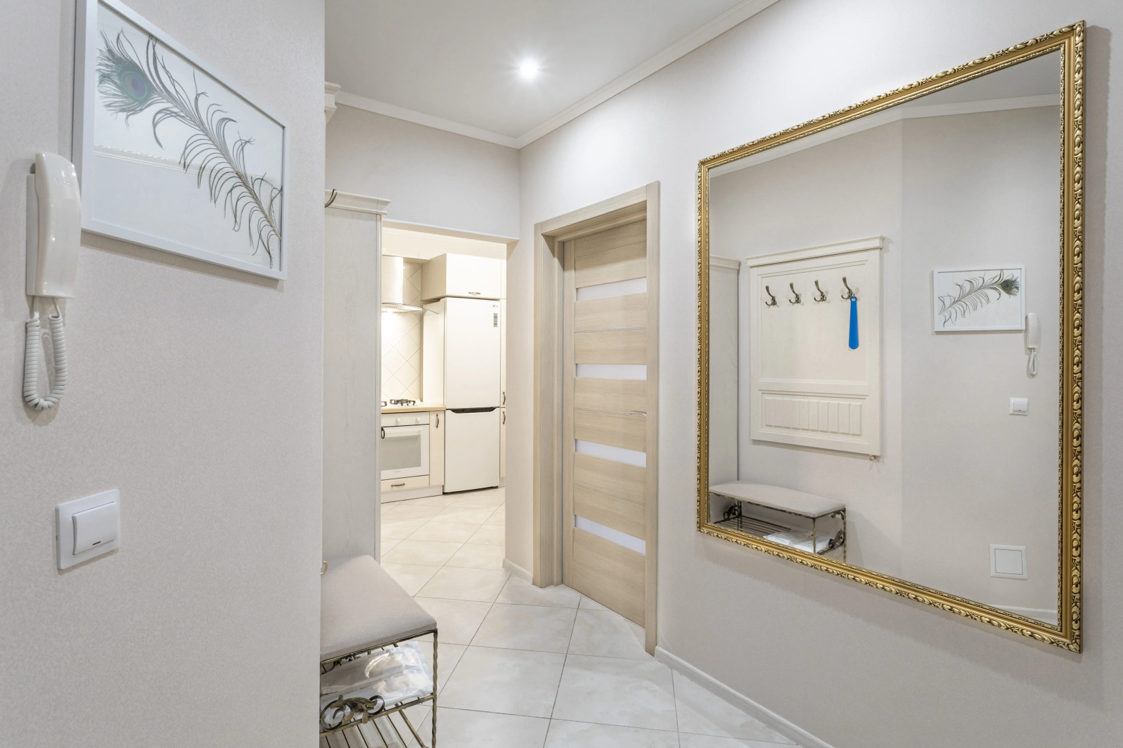 Апартаменты Павлин в парке Юность