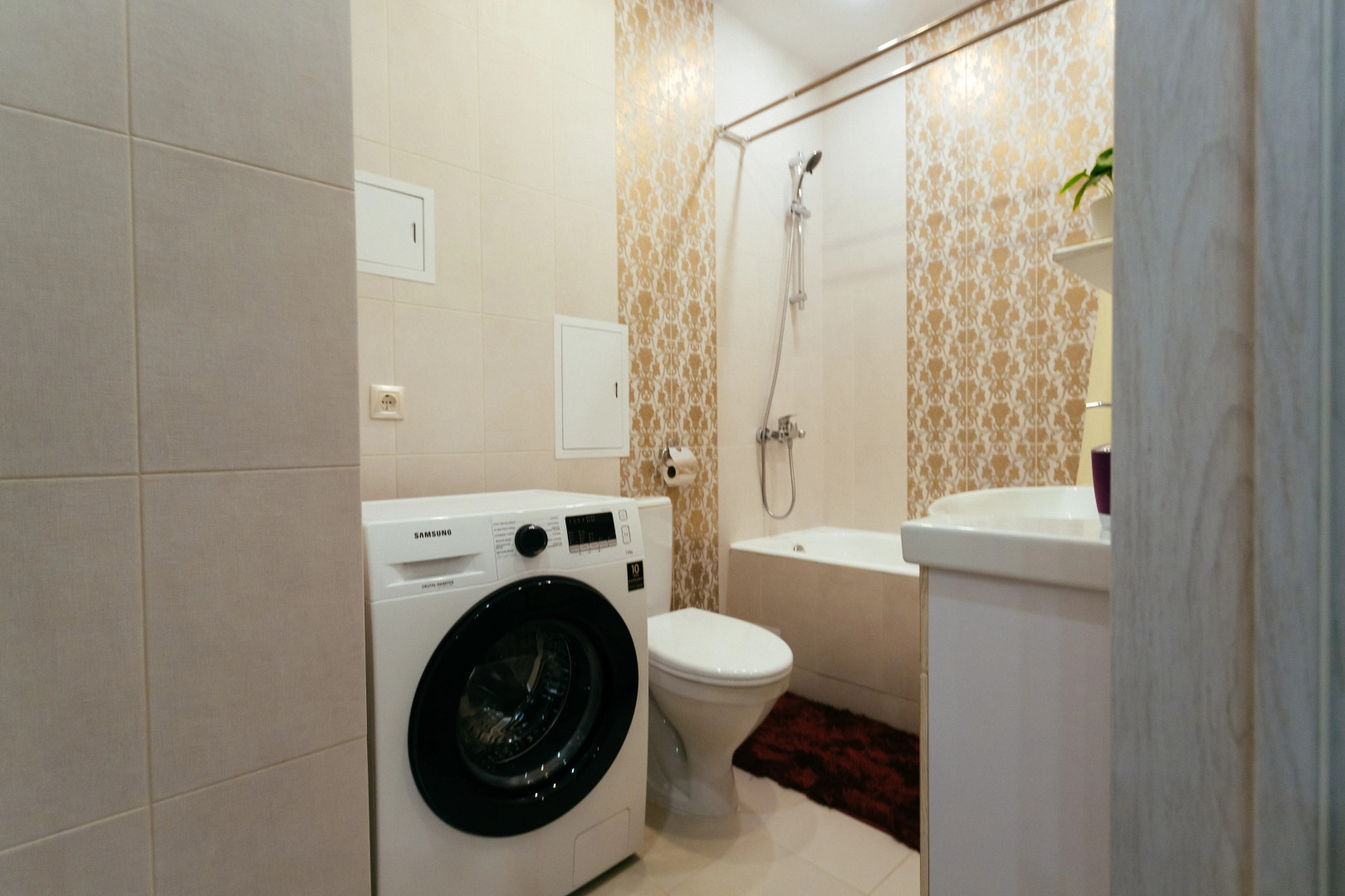 Апартаменты Lalapart Strawberry с дизайнерским ремонтом у метро Дмитровская