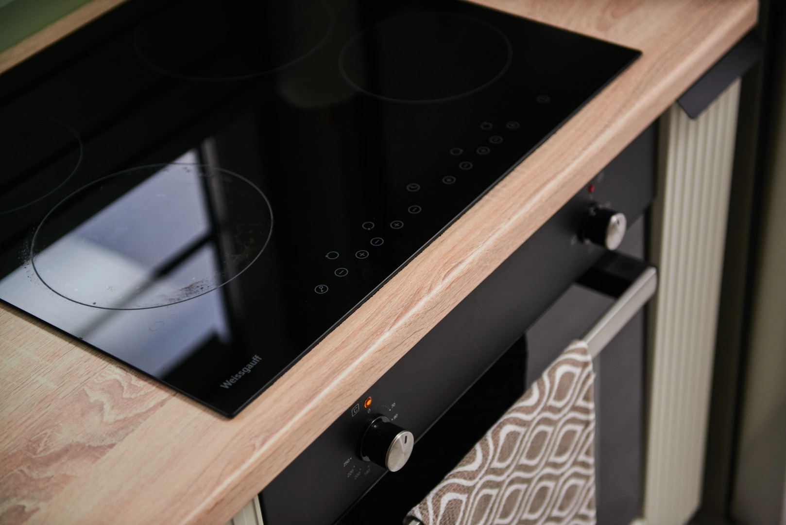 Частный дом Simple Life Home 180