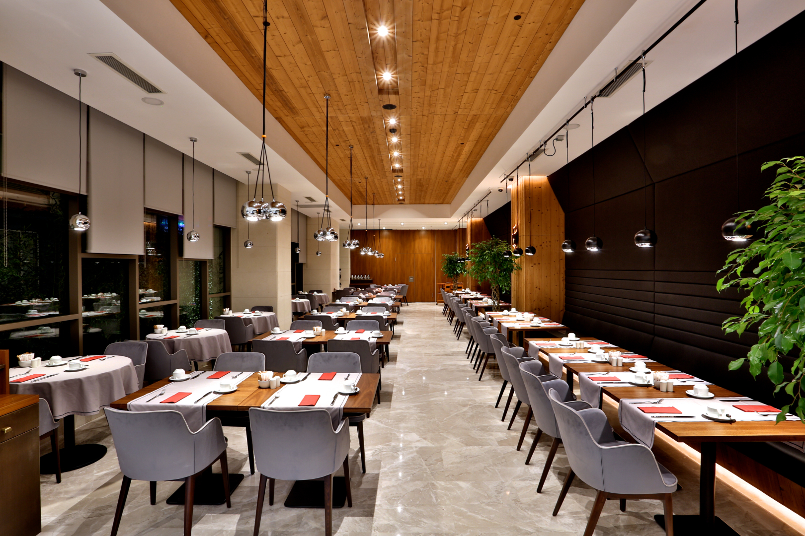 Отель Dosso Dossi Downtown