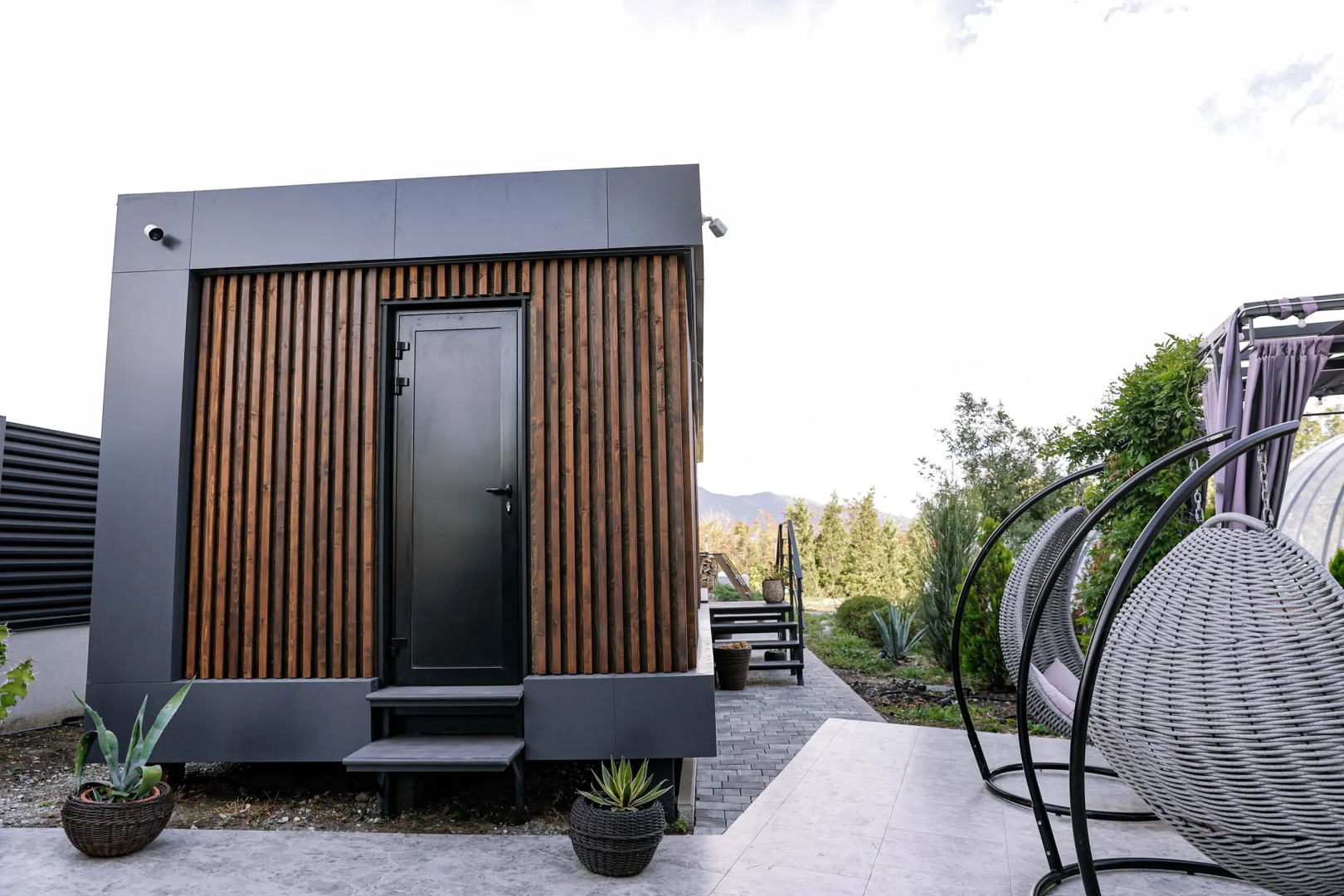 Отель Лотос