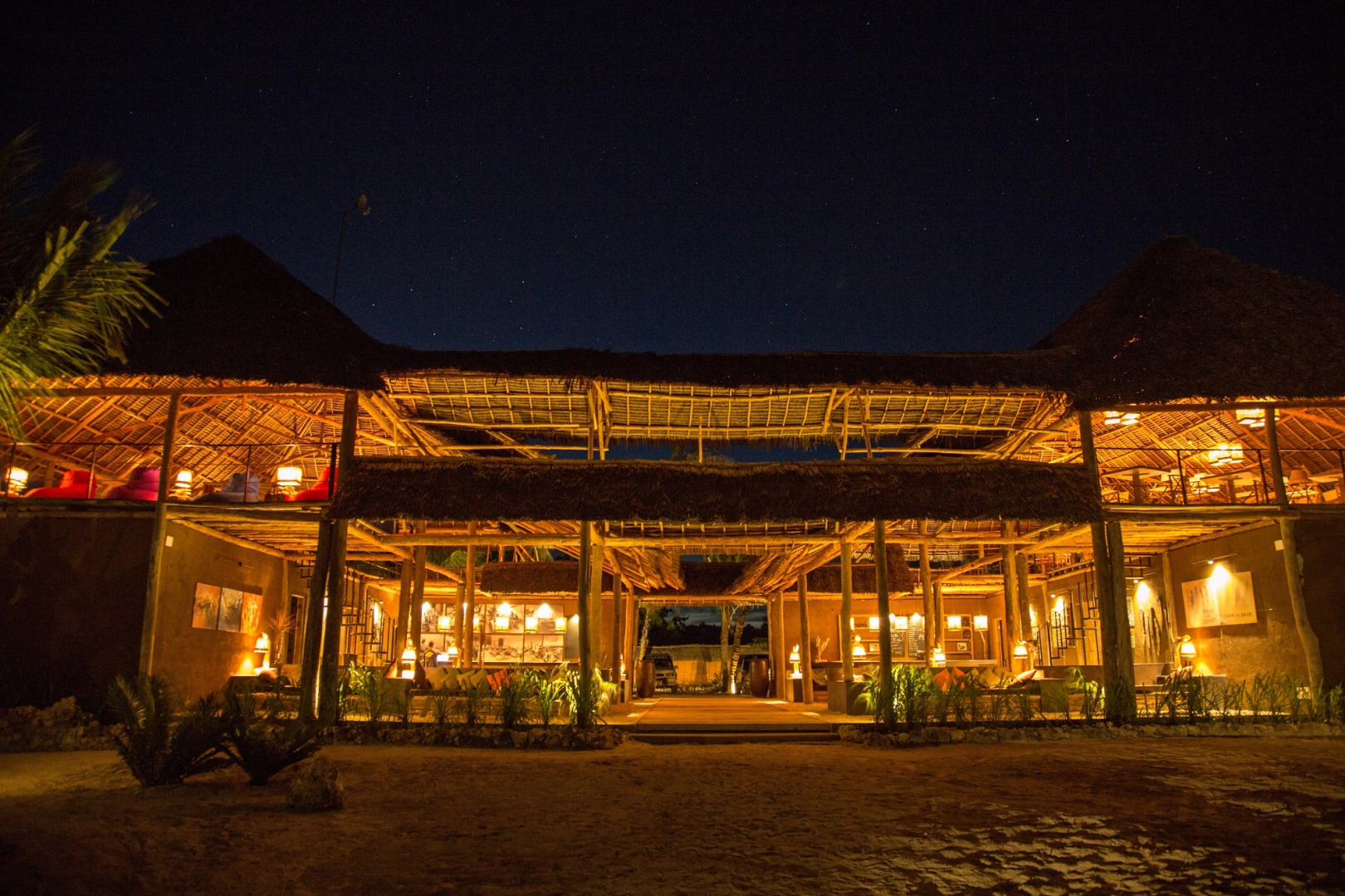 Курортный отель Mwezi Boutique Resort