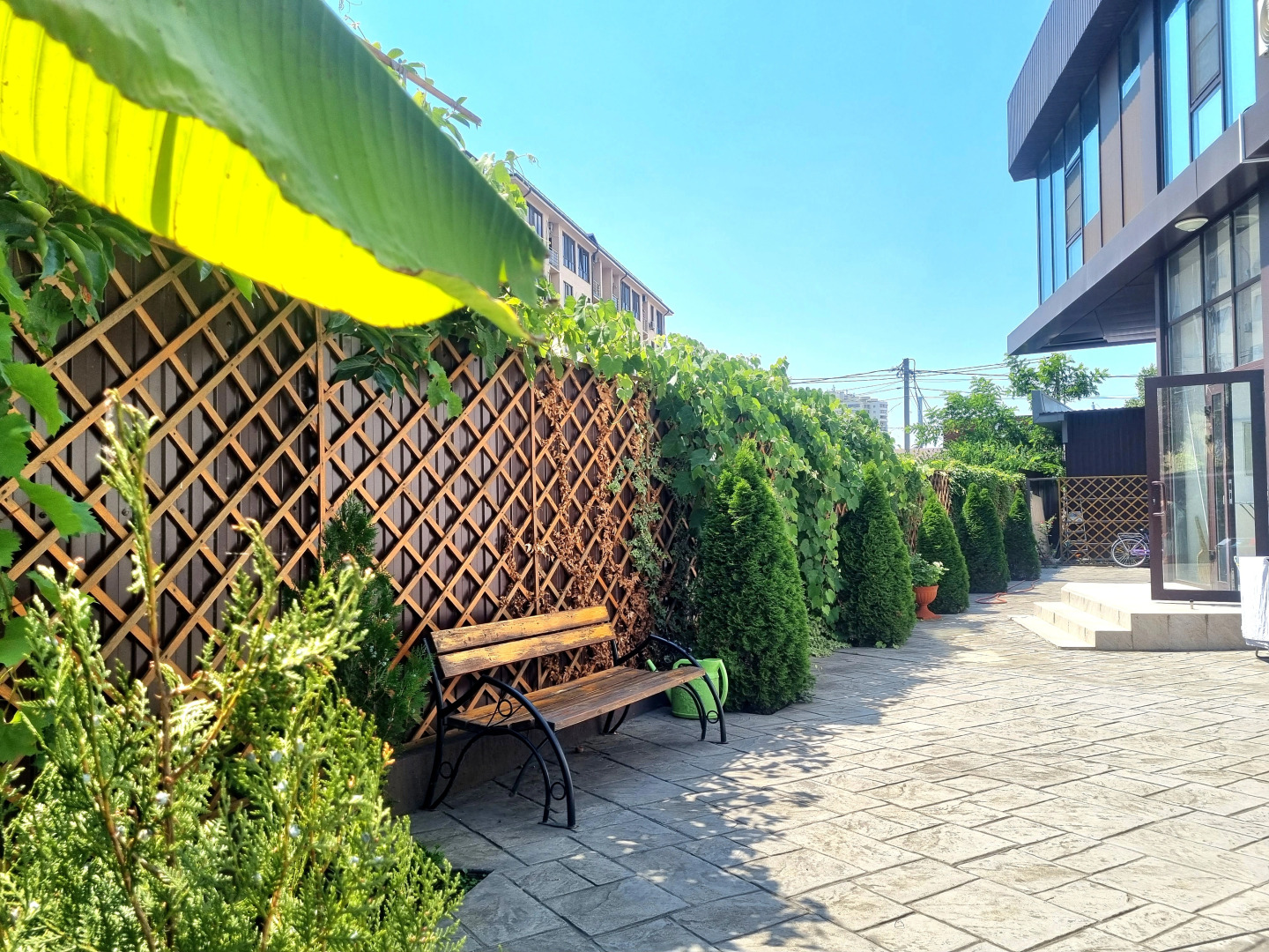 Апартаменты у Моря Сириус