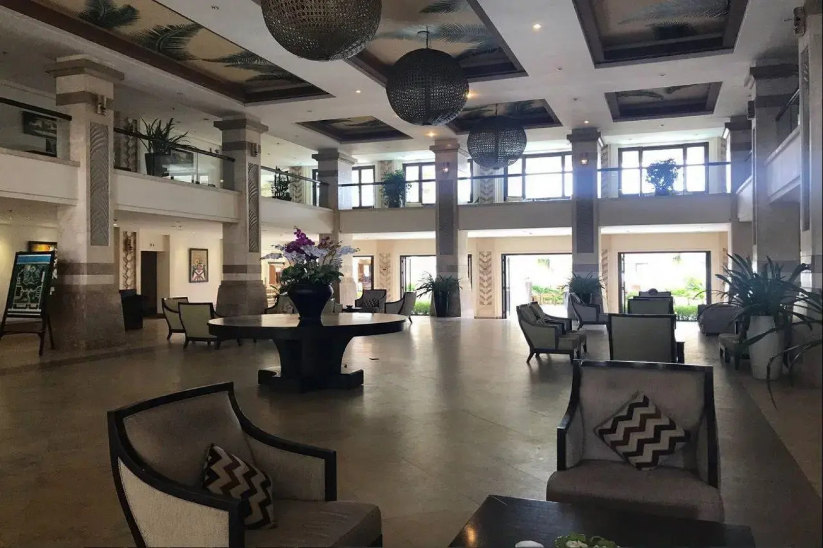 Отель Olalani Resort and Condotel