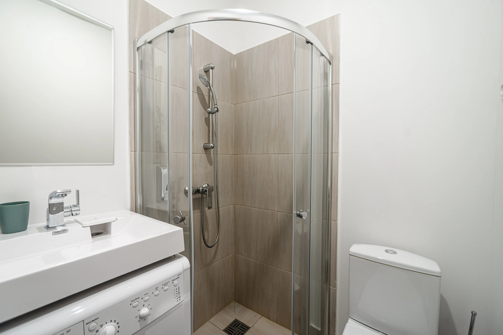 Апартаменты Нижний Ораниенбаум (210)