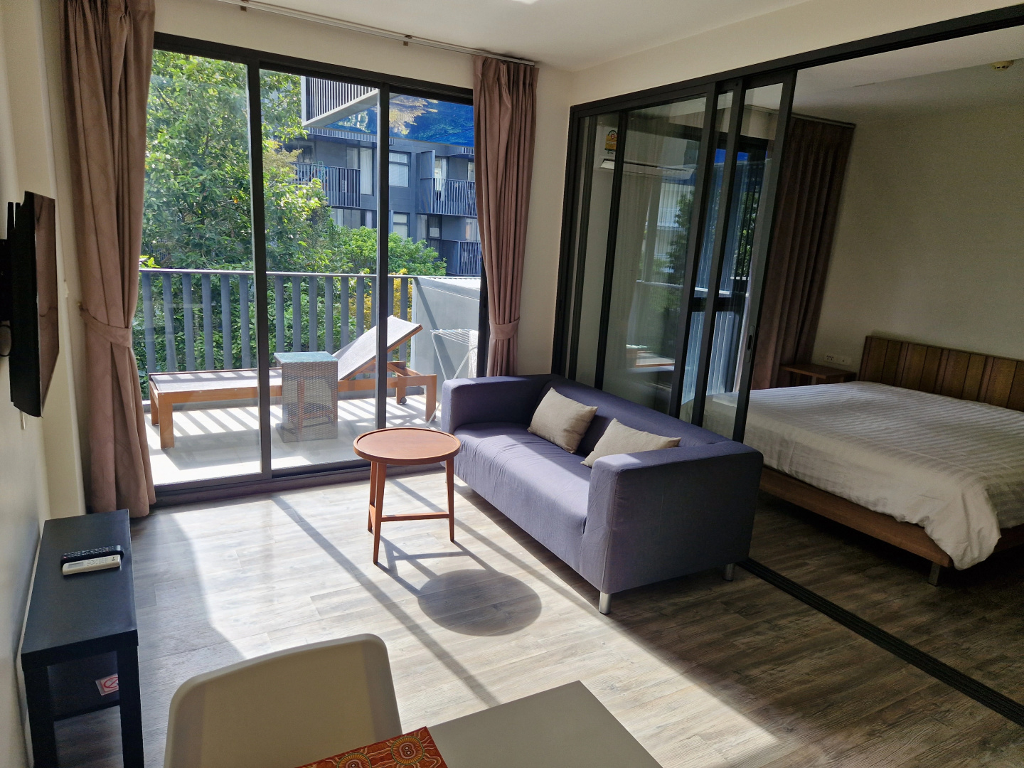 Апартаменты The Deck Patong