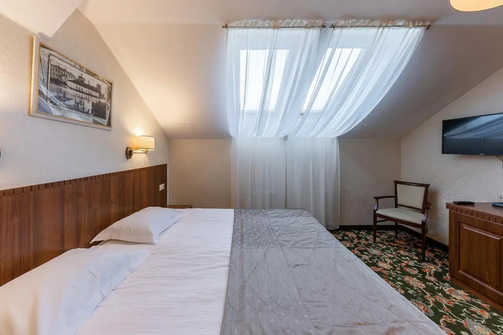 Гостиница Двор Подзноева - Бизнес Корпус