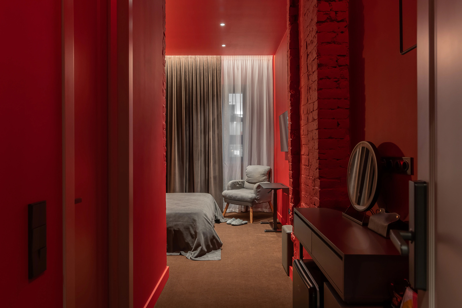Апартаменты Red room в NikolaevBuilding