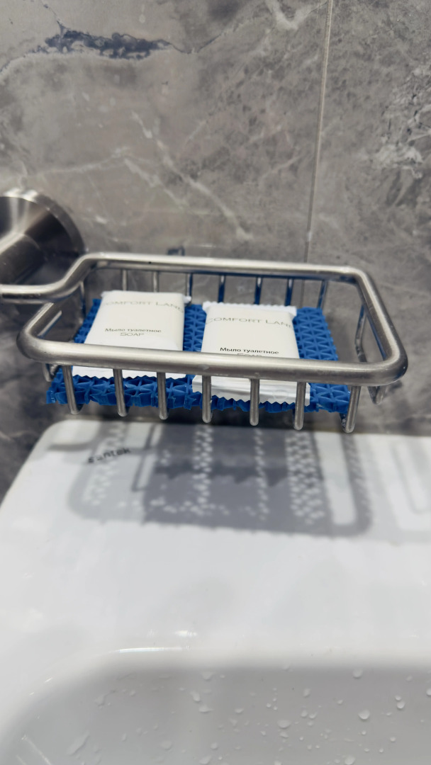 Гостевой дом Дом с бассейном на берегу