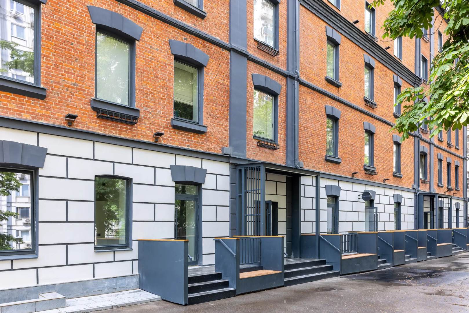 Апартаменты LikeHome Life - Полянка 1-й Хвостов Переулок