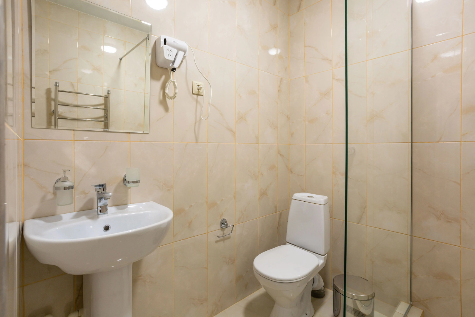 Гостиница Амра