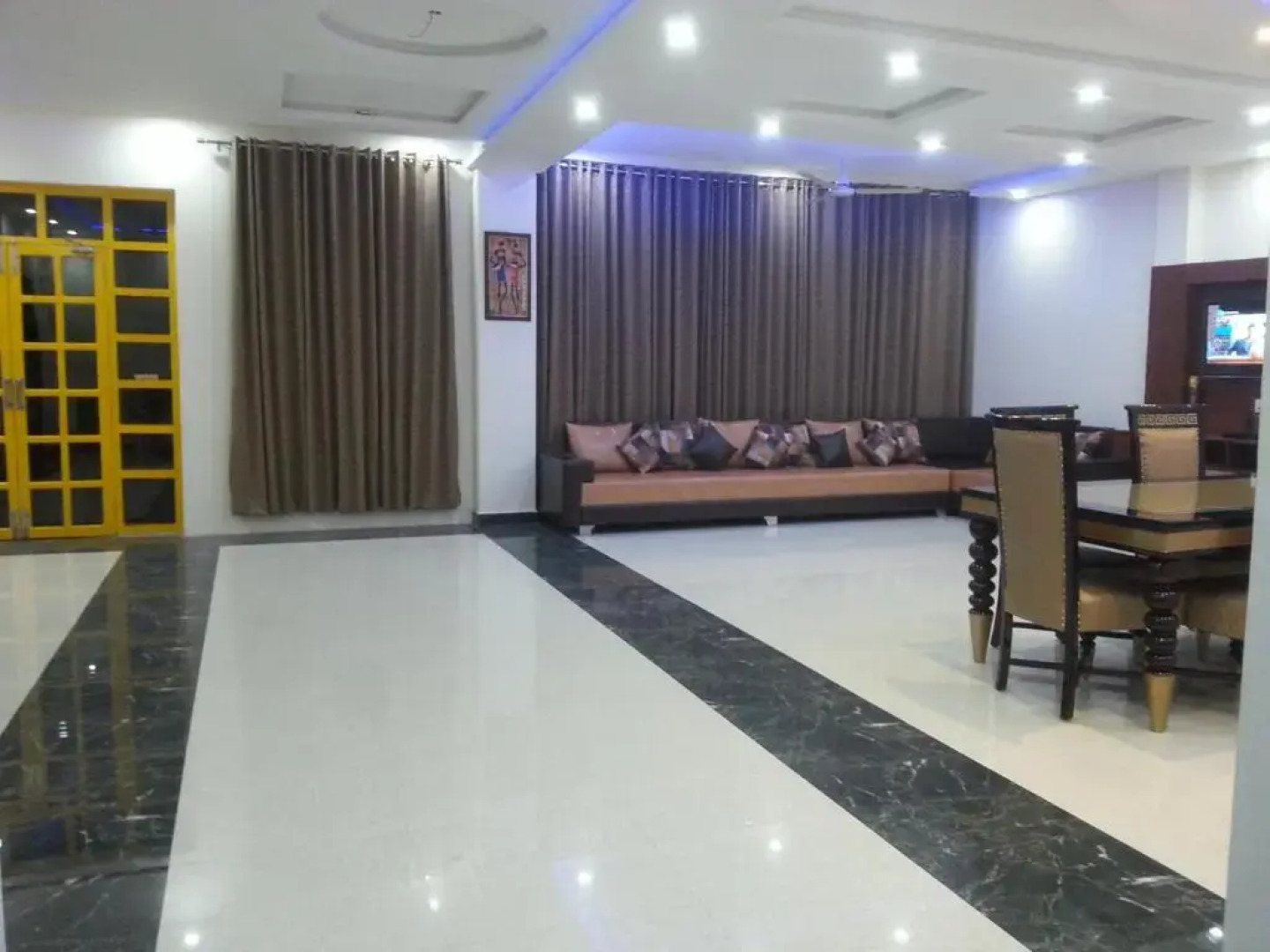 Мини-Отель Taj Village