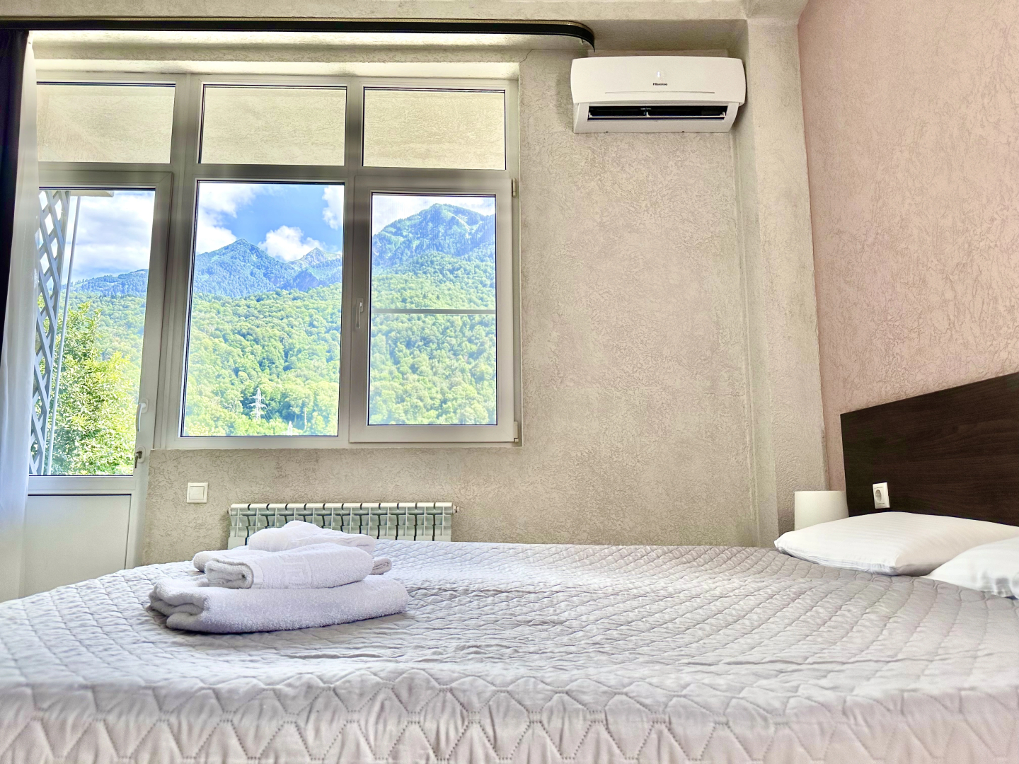 Апартаменты Mountain Hill