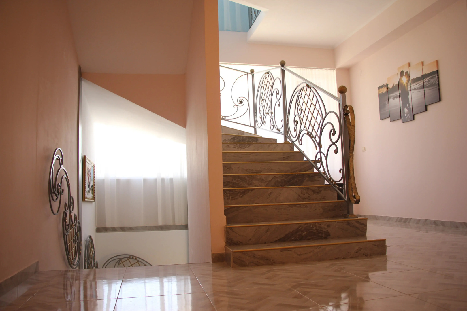 Отель Lara Hotel