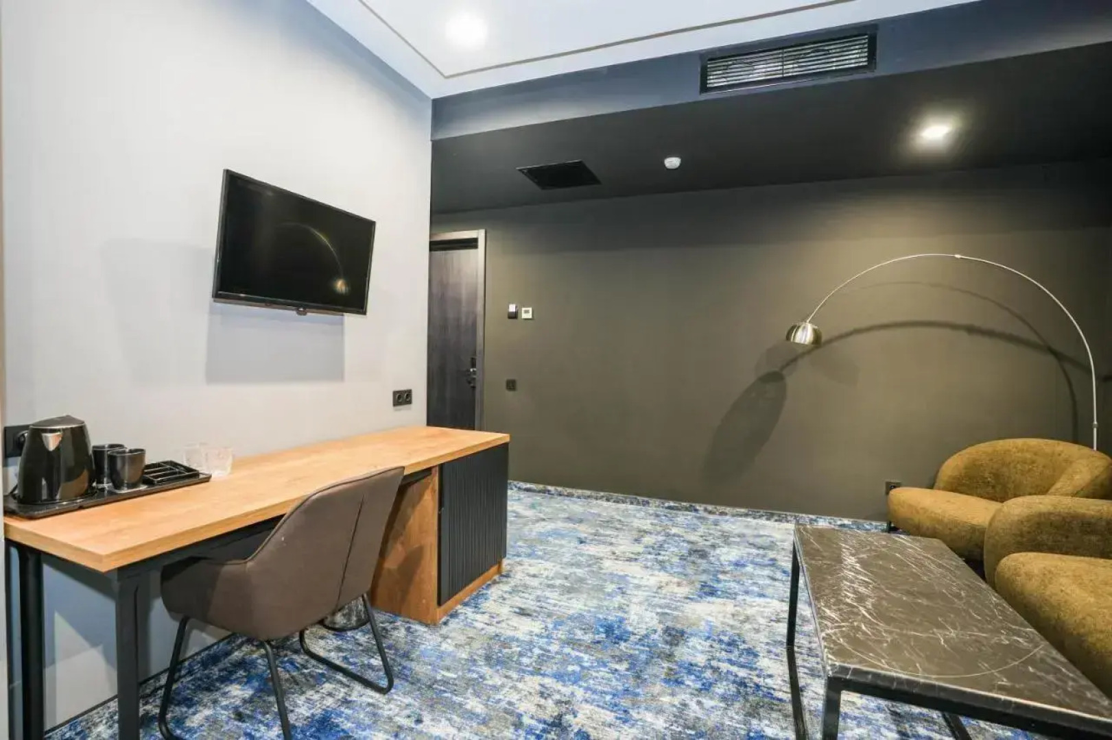 Отель Splendid Tbilisi