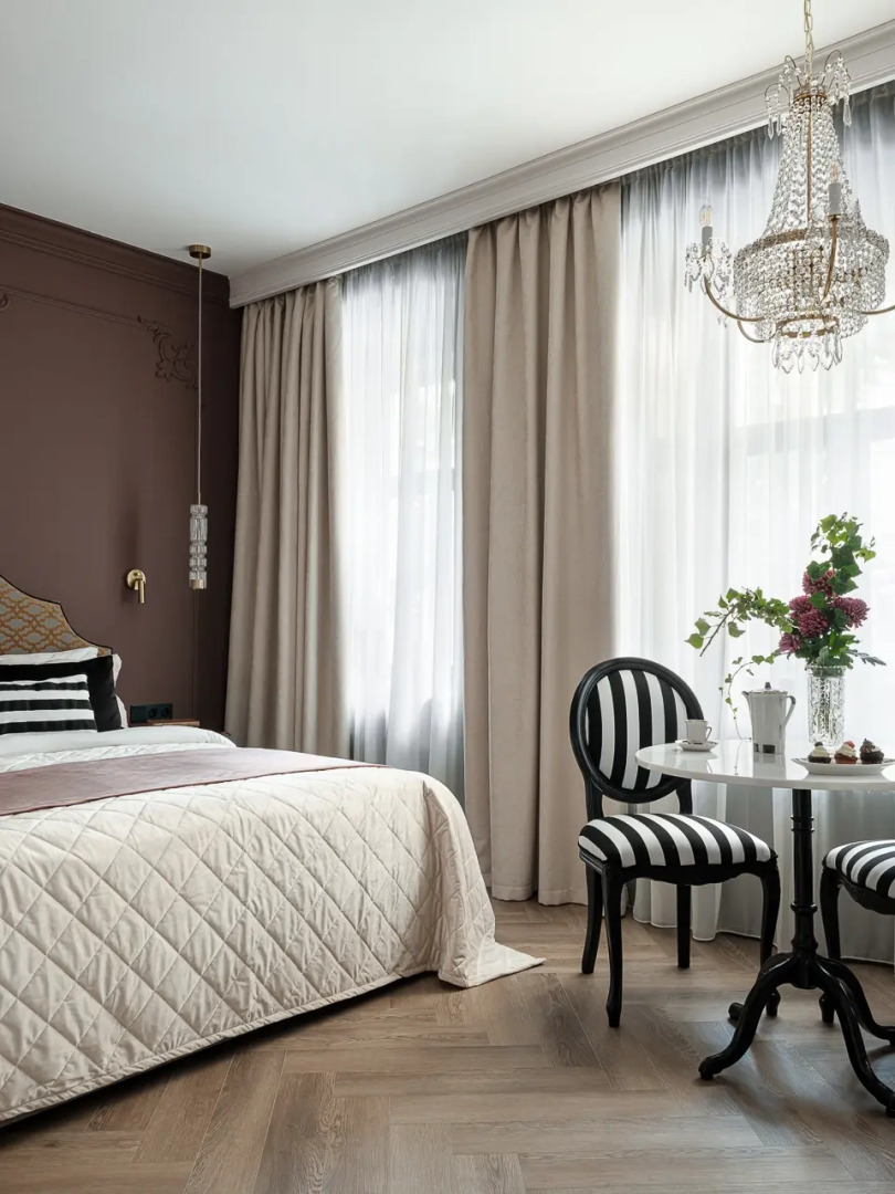 Квартира с авторским дизайном LetYourFlat Burgundy