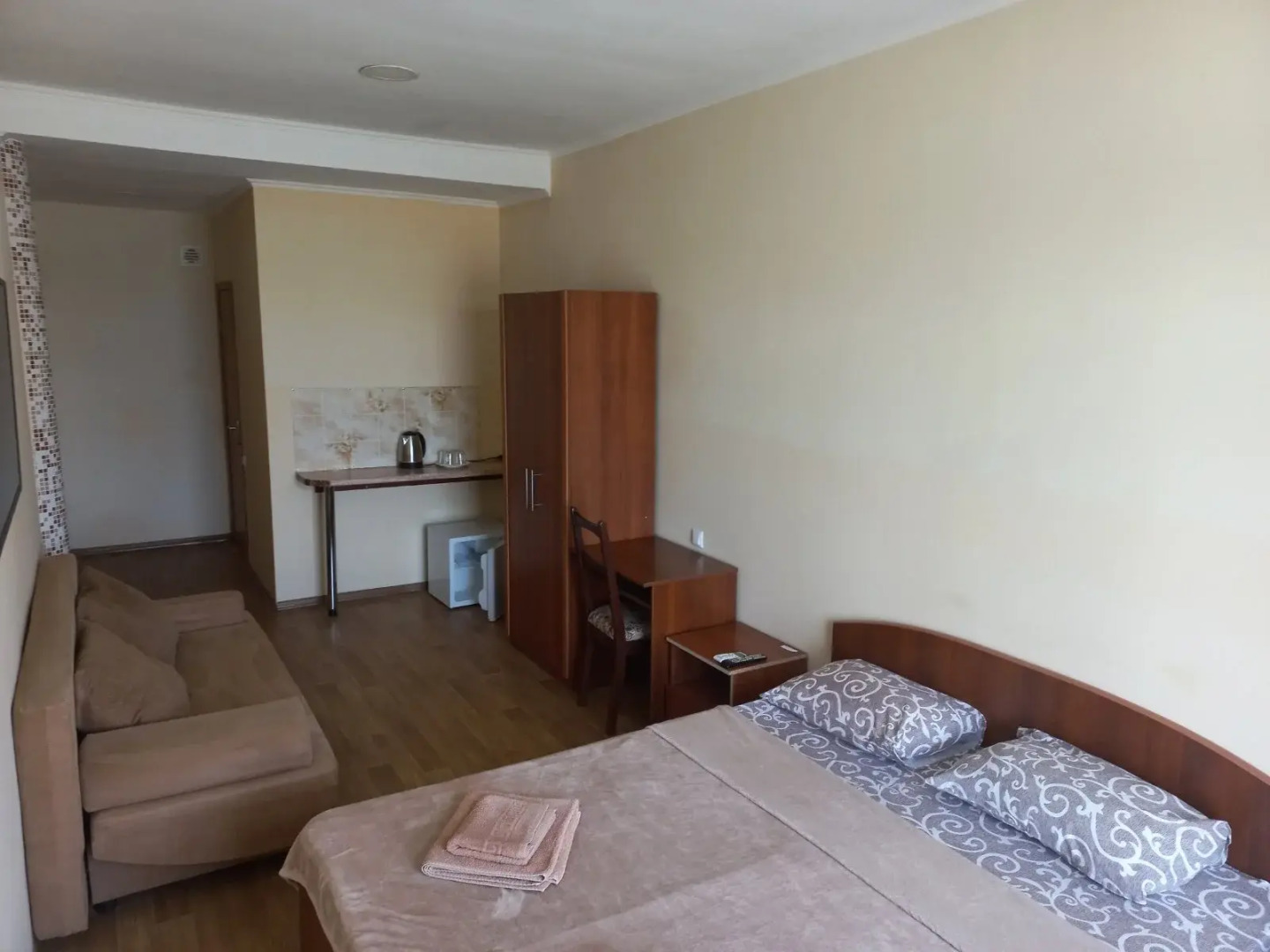 Отель Омега-4