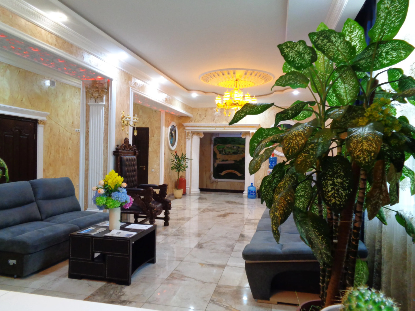 Отель Гранд