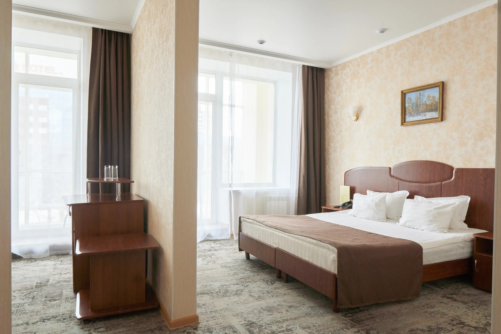 Отель Алмаз