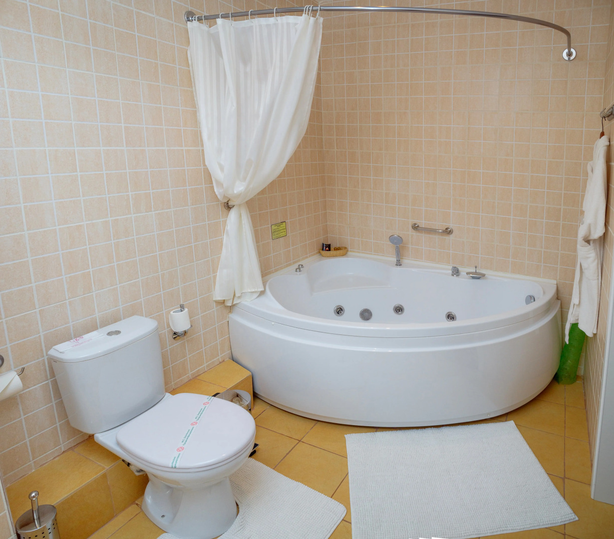 Отель Аврора